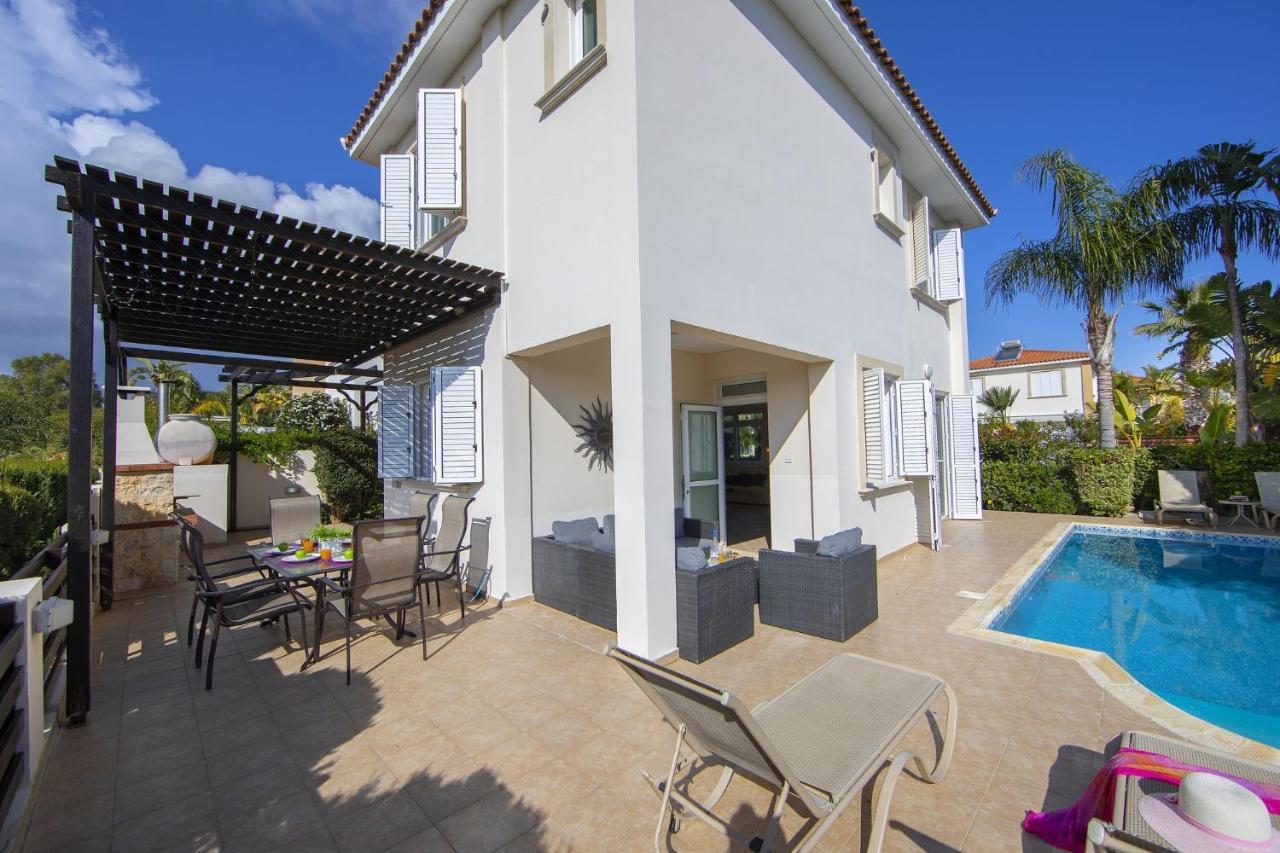 Villa Mesogeios 39 Paralimni Exterior foto