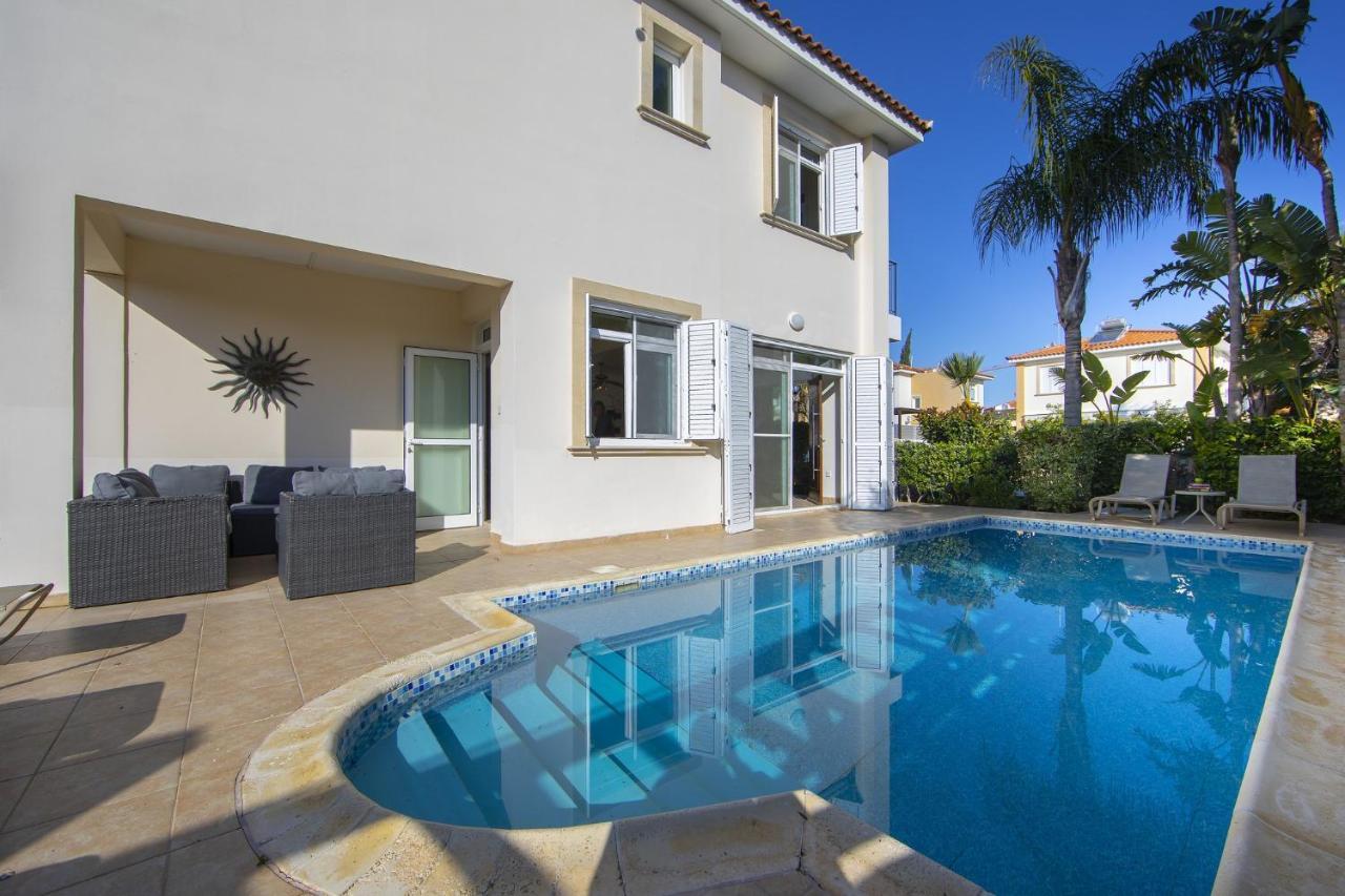 Villa Mesogeios 39 Paralimni Exterior foto