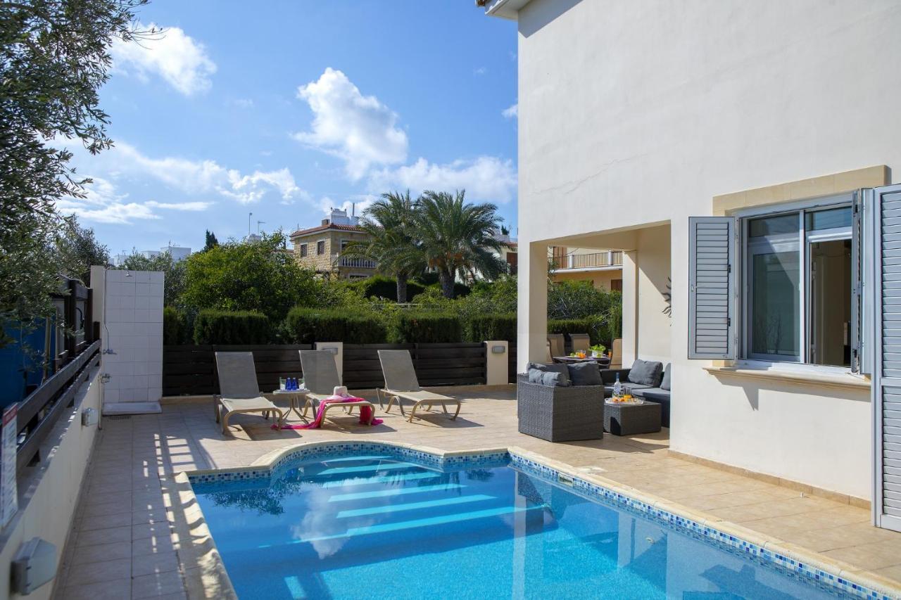 Villa Mesogeios 39 Paralimni Exterior foto